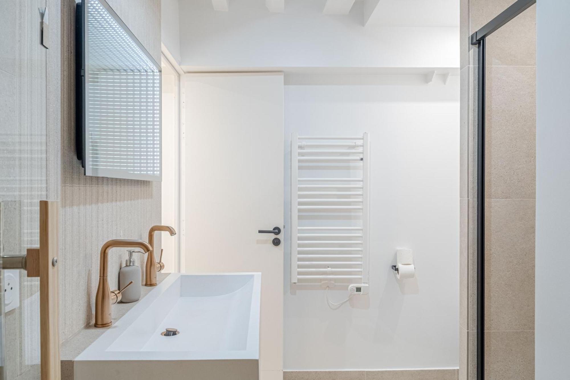 Lavie Maison A C & Sauna Paris Exterior photo